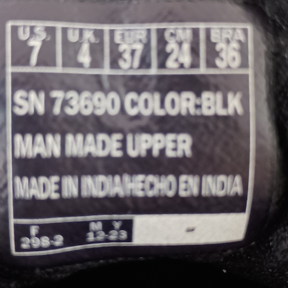 Skechers Air-Cooled Memory Foam Sneakers Women's Size 7 - Picture 9 of 11